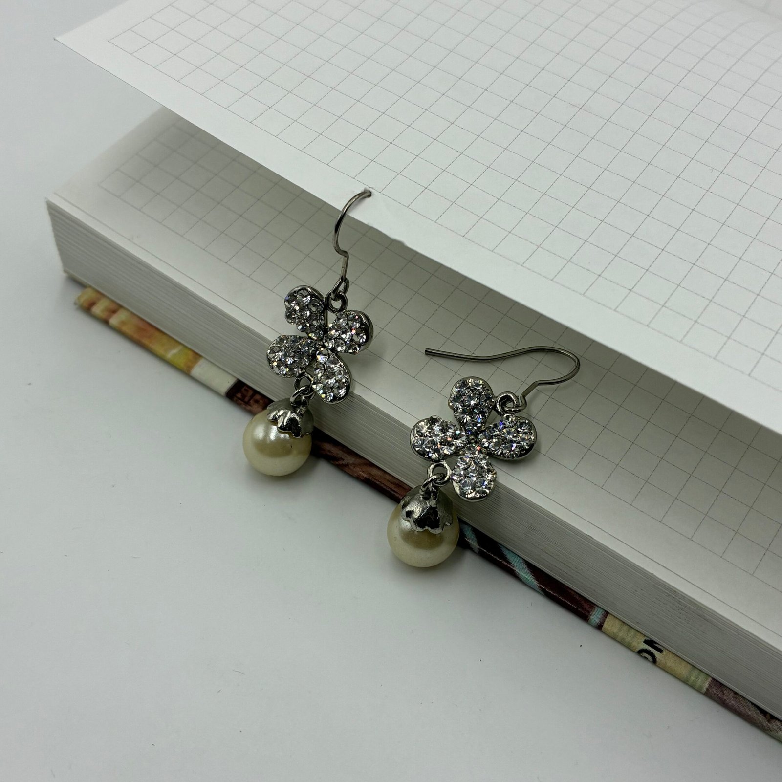 The Lucent Flutter - Image 6