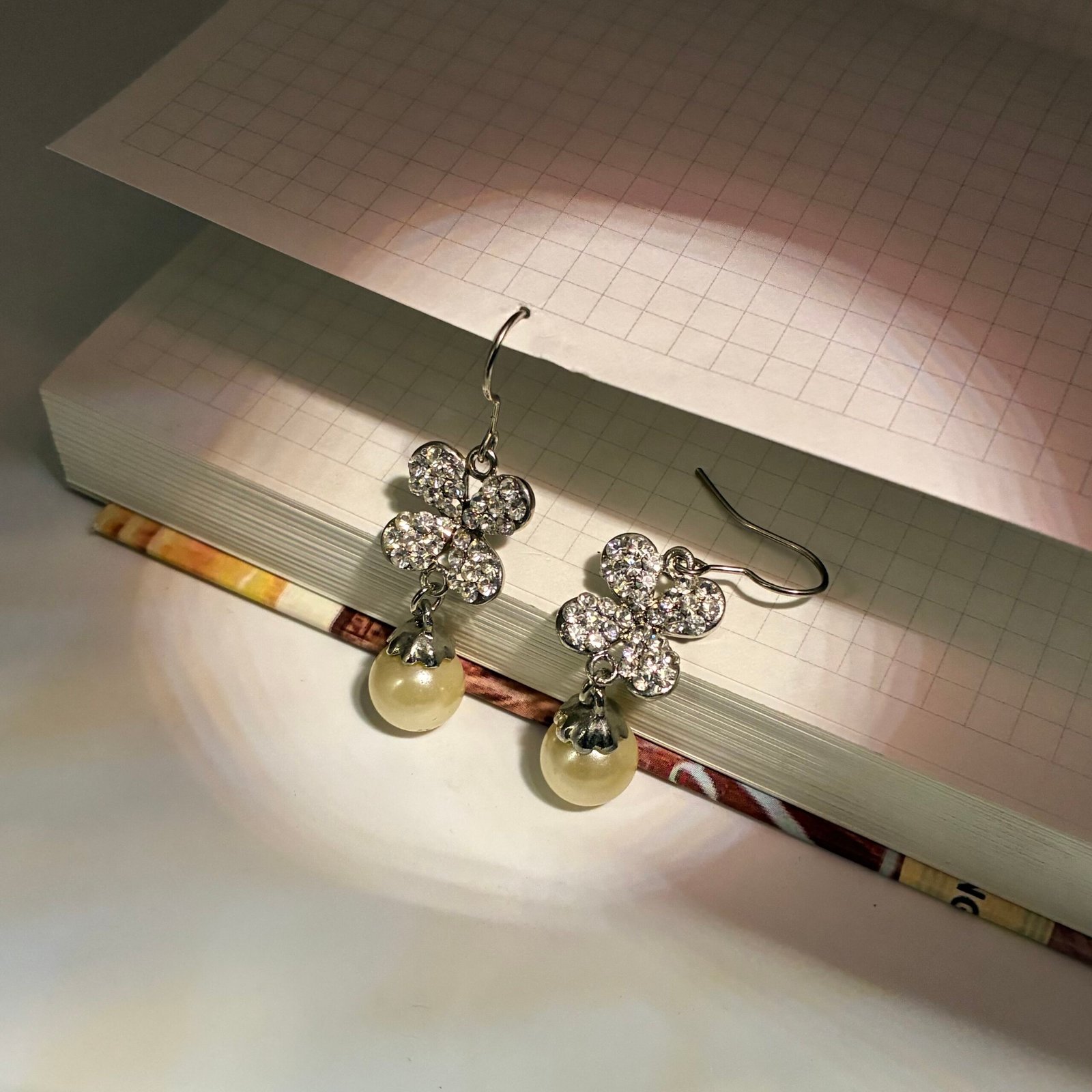 The Lucent Flutter - Image 2