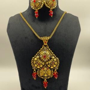 Gulnar Antique Gold Kundan Pendant Set
